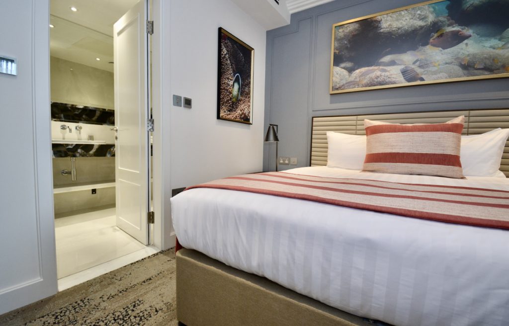 2 Bedroom Deluxe Serviced Apartment