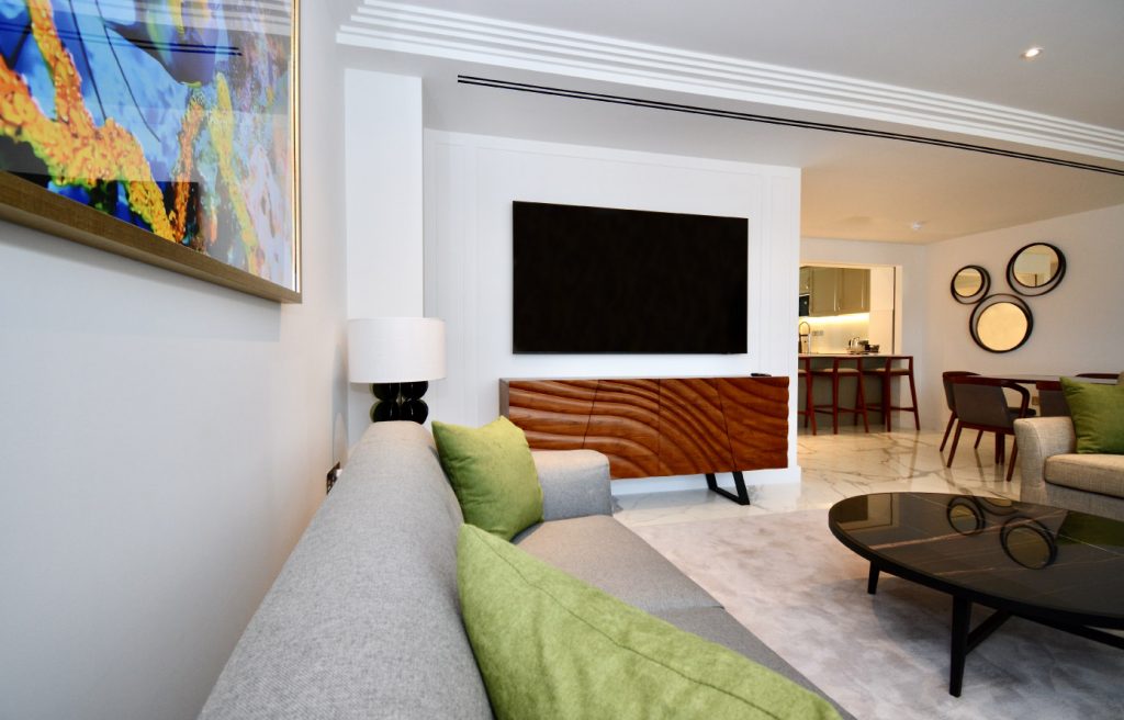 4 Bedroom Super Deluxe - Regents Park Serviced Apartment